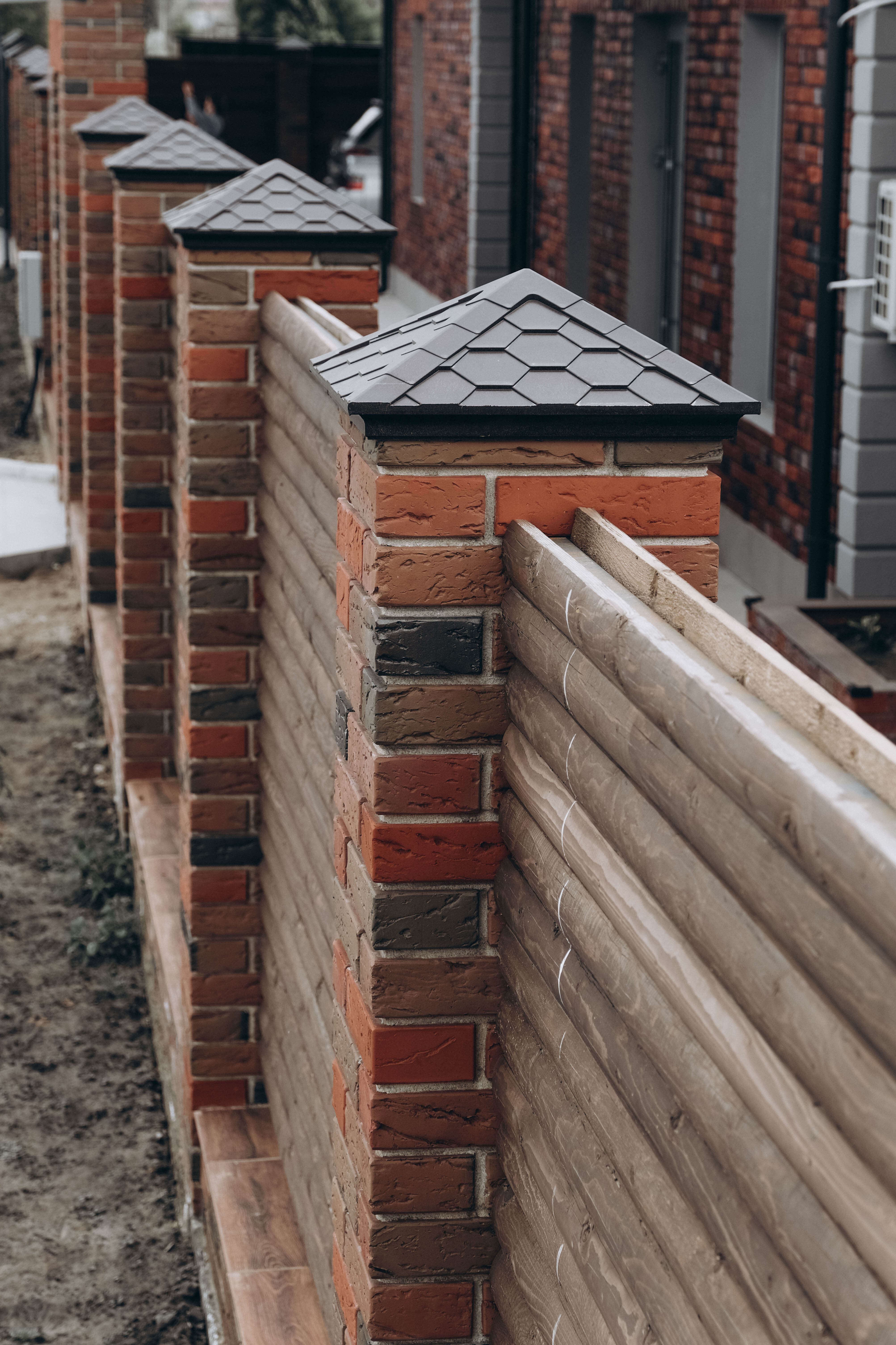 Колпак Zking Эверест Коричневый на столб 1.5х1.5 кирпича (390х390мм) в Севастополе фото